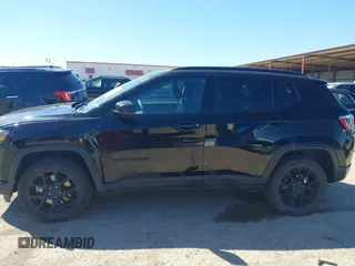 2023 Jeep Compass Latitude with VIN 3C4NJDBN2PT507868, listed as a IAAI auction lot 41760268 with 35,837 mi miles and . Bid and sale history available at DreamBid. Image 14.