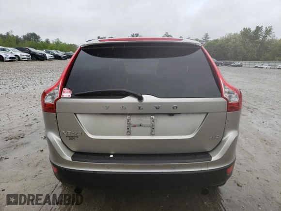 2013 Volvo XC60 3.2L z VIN YV4940DZ3D2451757, wystawiony jako Copart lot #58147575 z przebiegiem 86 021 mil mil oraz Czysty tytuł • Clean title. Historia ofert i sprzedaży dostępna na DreamBid. Obrazek 6.