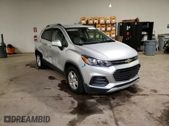 2020 Chevrolet Trax LS with VIN 3GNCJKSB9LL218067, listed as a Copart auction lot 63389735 with 32,555 mi miles and Salvage title. Bid and sale history available at DreamBid. Image 15.