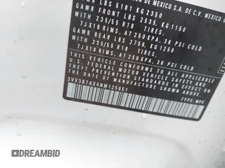2022 Volkswagen Tiguan SE z VIN 3VV3B7AX4NM125651, wystawiony jako IAAI lot #42114490 z przebiegiem 67 628 mil mil oraz . Historia ofert i sprzedaży dostępna na DreamBid. Obrazek 9.