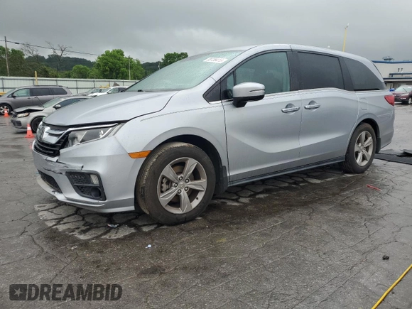 2018 Honda Odyssey EX-L z VIN 5FNRL6H74JB033475, wystawiony jako Copart lot #55736415 z przebiegiem 104 108 mil mil oraz Szkoda całkowita • Salvage title. Historia ofert i sprzedaży dostępna na DreamBid. Obrazek 1.