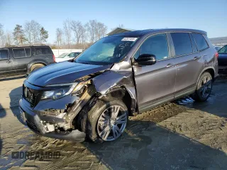 2020 Honda Passport EX-L with VIN 5FNYF7H50LB000628, listed as a Copart auction lot 42327455 with 45,059 mi miles and Salvage Title. Bid and sale history available at carsss.com. Image 1.