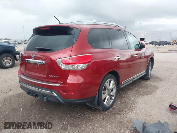 2014 Nissan Pathfinder SV with VIN 5N1AR2MN2EC615825, listed as a IAAI auction lot 41920321 with 167,506 mi miles. Bid and sale history available at carsss.com. Image 4.