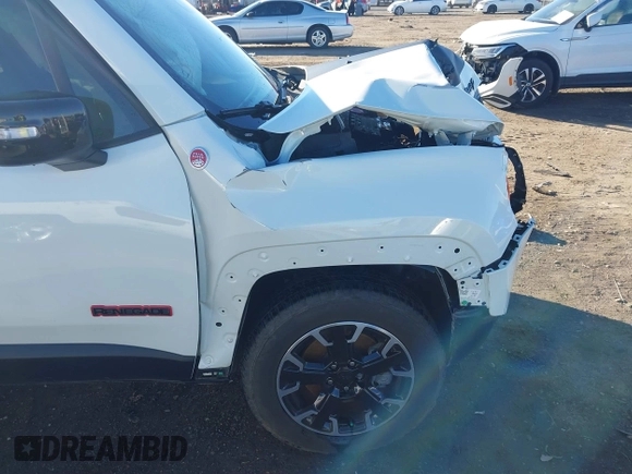 2023 Jeep Renegade Trailhawk with VIN ZACNJDC17PPP43822, listed as a IAAI auction lot 41081187 with 9,256 mi miles and . Bid and sale history available at DreamBid. Image 17.
