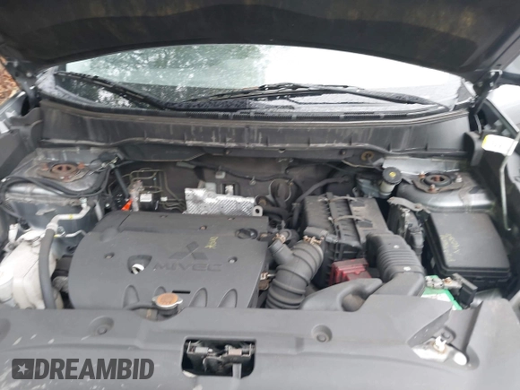 2012 Mitsubishi Outlander SE with VIN JA4AP4AU4CZ010226, listed as a IAAI auction lot 42255267 with 168,000 mi miles and . Bid and sale history available at DreamBid. Image 10.