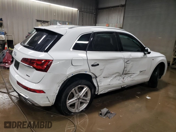 2023 Audi Q5 S line Prestige with VIN WA1F2AFY7P2026613, listed as a Copart auction lot 88807185 with 23,607 mi miles and Salvage Title. Bid and sale history available at carsss.com. Image 3.