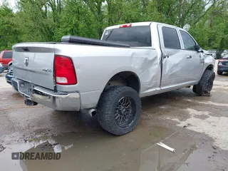 2015 Ram 2500 Tradesman с VIN 3C6UR5CL6FG527773, выставлен на аукционе IAAI как лот 42144668 с пробегом 202 758 миль миль и . История ставок и продаж доступна на DreamBid. Изображение 4.