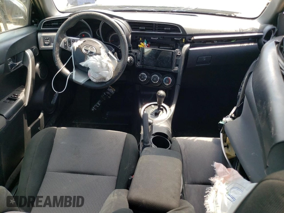 2016 Scion tC z VIN JTKJF5C7XGJ016874, wystawiony jako Copart lot #66390414 z przebiegiem 93 231 mil mil oraz Nie do naprawy. Historia ofert i sprzedaży dostępna na DreamBid. Obrazek 8.