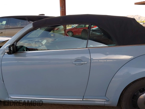 2013 Volkswagen Beetle 2.5L with VIN 3VW5P7AT9DM830477, listed as a IAAI auction lot 41957389 with Not Provided miles and . Bid and sale history available at DreamBid. Image 14.
