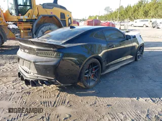 2016 Chevrolet Camaro 2SS with VIN 1G1FH1R77G0138307, listed as a IAAI auction lot 41071985 with 57,027 mi miles and . Bid and sale history available at DreamBid. Image 4.