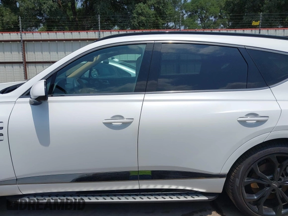2024 Genesis GV80 z VIN KMUHCESC8RU166378, wystawiony jako IAAI lot #42260945 z przebiegiem 32 119 mil mil oraz . Historia ofert i sprzedaży dostępna na DreamBid. Obrazek 14.