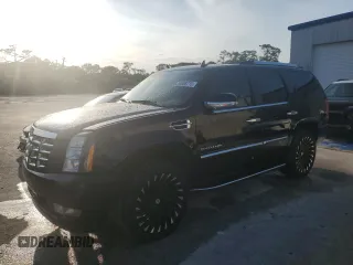 2007 Cadillac Escalade z VIN 1GYEC63837R335447, wystawiony jako Copart lot #55568775 z przebiegiem 198 824 mil mil oraz Szkoda całkowita • Salvage title. Historia ofert i sprzedaży dostępna na DreamBid. Obrazek 1.
