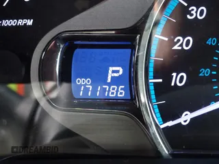 2013 Toyota Sienna XLE AAS с VIN 5TDYK3DC5DS386789, выставлен на аукционе IAAI как лот 42164870 с пробегом 171 786 миль миль и . История ставок и продаж доступна на DreamBid. Изображение 15.