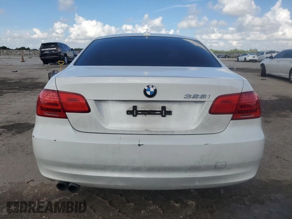 2013 BMW 3 Series 328i xDrive with VIN WBAKF5C59DE658143, listed as a Copart auction lot 71584754 with 131,476 mi miles and Clean Title. Bid and sale history available at carsss.com. Image 6.