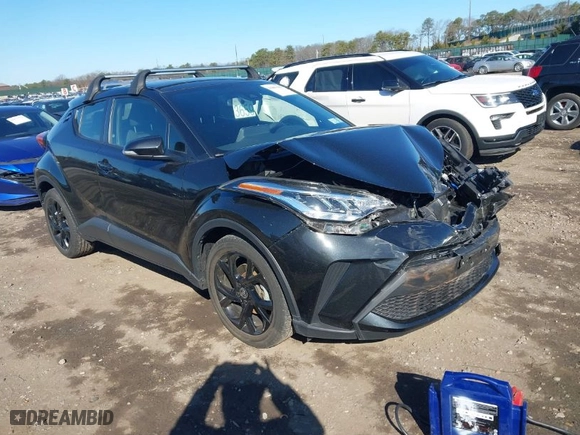 2022 Toyota C-HR XLE with VIN JTNKHMBX9N1130195, listed as a IAAI auction lot 41867899 with 13,813 mi miles. Bid and sale history available at carsss.com. Image 1.