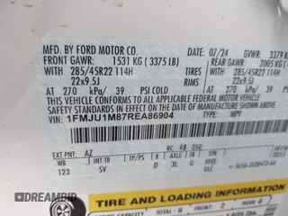 2024 Ford Expedition Platinum с VIN 1FMJU1M87REA86904, выставлен на аукционе IAAI как лот 42335782 с пробегом 6 411 миль миль и . История ставок и продаж доступна на DreamBid. Изображение 9.