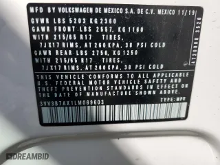 2020 Volkswagen Tiguan SE with VIN 3VV3B7AX1LM069603, listed as a Copart auction lot 51804315 with 24,489 mi miles and Clean Title. Bid and sale history available at carsss.com. Image 13.