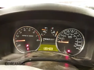 2011 GMC Canyon z VIN 1GTJ6NFE1B8109333, wystawiony jako IAAI lot #42035352 z przebiegiem 135 403 mil mil oraz . Historia ofert i sprzedaży dostępna na DreamBid. Obrazek 7.