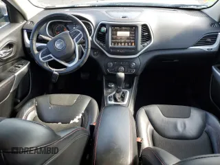 2018 Jeep Cherokee Trailhawk with VIN 1C4PJMBB6JD545342, listed as a Copart auction lot 46118275 with 76,221 mi miles and Salvage title. Bid and sale history available at DreamBid. Image 8.