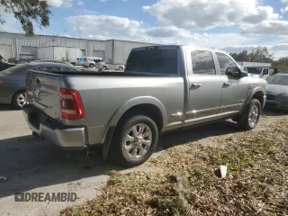 2022 Ram 2500 Limited z VIN 3C6UR5SL8NG433863, wystawiony jako Copart lot #76422054 z przebiegiem Nie podano mil oraz Nie do naprawy • Non repairable. Historia ofert i sprzedaży dostępna na DreamBid. Obrazek 3.