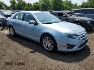 2011 Ford Fusion Hybrid with VIN 3FADP0L33BR117387, listed as a Copart auction lot 61782605 with 151,617 mi miles and Salvage title. Bid and sale history available at DreamBid. Image 4.