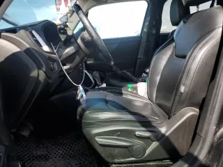 2018 Jeep Renegade Latitude with VIN ZACCJBBB0JPH56945, listed as a Copart auction lot 50449385 with 76,939 mi miles and Salvage Title. Bid and sale history available at carsss.com. Image 7.