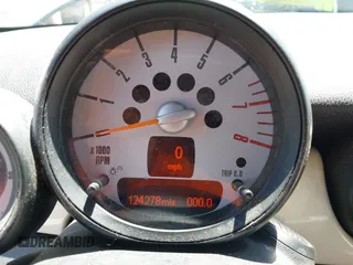 2012 MINI Convertible with VIN WMWZN3C51CT134646, listed as a IAAI auction lot 42252740 with 124,278 mi miles and . Bid and sale history available at DreamBid. Image 7.