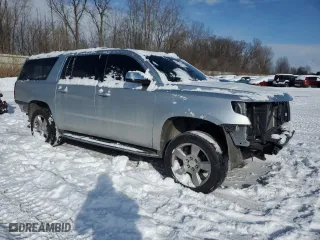 2017 Chevrolet Suburban Premier with VIN 1GNSKJKC9HR178083, listed as a Copart auction lot 45361595 with 118,823 mi miles and Clean Title. Bid and sale history available at carsss.com. Image 4.