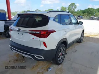 2021 Kia Seltos S z VIN KNDEUCA23M7141881, wystawiony jako IAAI lot #41949293 z przebiegiem 41 881 mil mil oraz . Historia ofert i sprzedaży dostępna na DreamBid. Obrazek 4.