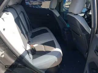 2018 Chevrolet Bolt EV Premier z VIN 1G1FX6S04J4116505, wystawiony jako IAAI lot #42258808 z przebiegiem 103 089 mil mil oraz . Historia ofert i sprzedaży dostępna na DreamBid. Obrazek 8.