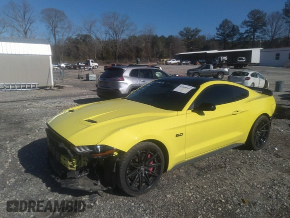 2021 Ford Mustang GT z VIN 1FA6P8CF3M5147061, wystawiony jako IAAI lot #41588962 z przebiegiem 39 201 mil mil oraz . Historia ofert i sprzedaży dostępna na DreamBid. Obrazek 2.