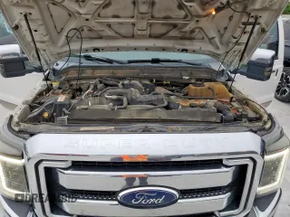 2011 Ford F-250 XL with VIN 1FT7W2BT3BEC24594, listed as a Copart auction lot 59517695 with 289,337 mi miles and Salvage title. Bid and sale history available at DreamBid. Image 11.