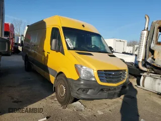 2014 Freightliner Sprinter with VIN WDYPE8DB6E5848909, listed as a Copart auction lot 82873464 with Not Provided miles and Salvage Title. Bid and sale history available at DreamBid. Image 4.