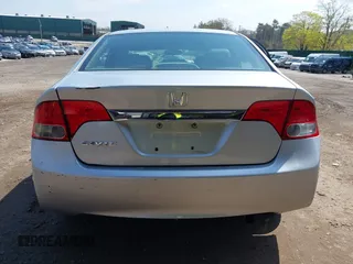 2011 Honda Civic EX-L with VIN 2HGFA1F96BH504524, listed as a IAAI auction lot 42091146 with 92,670 mi miles and . Bid and sale history available at DreamBid. Image 16.