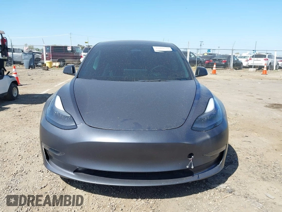 2023 Tesla Model 3 z VIN 5YJ3E1EA2PF404614, wystawiony jako IAAI lot #42009539 z przebiegiem 22 105 mil mil oraz . Historia ofert i sprzedaży dostępna na DreamBid. Obrazek 11.