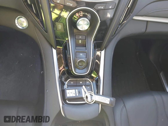 2019 Acura RDX with VIN 5J8TC2H30KL044257, listed as a IAAI auction lot 41727901 with 30,304 mi miles and . Bid and sale history available at DreamBid. Image 11.