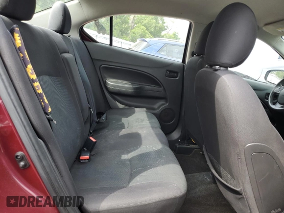 2019 Mitsubishi Mirage ES z VIN ML32F3FJXKHF15686, wystawiony jako Copart lot #55028705 z przebiegiem 107 945 mil mil oraz Szkoda całkowita • Salvage title. Historia ofert i sprzedaży dostępna na DreamBid. Obrazek 10.