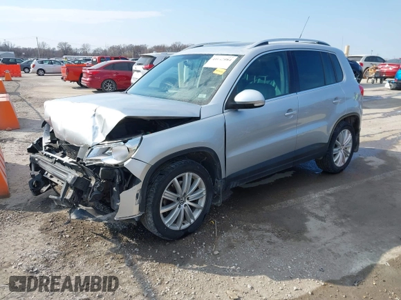 2011 Volkswagen Tiguan SE with VIN WVGBV7AX2BW562055, listed as a IAAI auction lot 41642084 with 175,407 mi miles and . Bid and sale history available at DreamBid. Image 20.