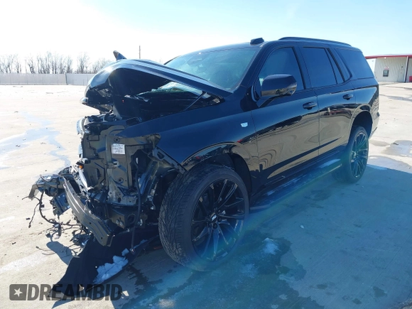 2025 Cadillac Escalade z VIN 1GYS8ERL0SR151490, wystawiony jako IAAI lot #41378504 z przebiegiem Nie podano mil oraz . Historia ofert i sprzedaży dostępna na DreamBid. Obrazek 17.