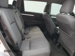 2015 Toyota Highlander LE z VIN 5TDBKRFH2FS121445, wystawiony jako Copart lot #57649785 z przebiegiem 220 455 mil mil oraz Czysty tytuł • Clean title. Historia ofert i sprzedaży dostępna na DreamBid. Obrazek 11.