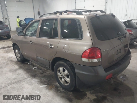 2005 Hyundai Santa Fe GLS with VIN KM8SC73E35U007942, listed as a IAAI auction lot 41201901 with 184,437 mi miles. Bid and sale history available at carsss.com. Image 3.