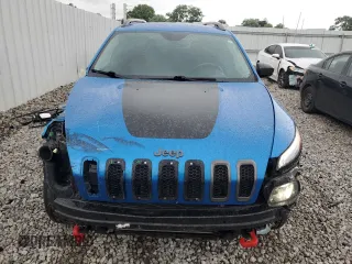 2017 Jeep Cherokee Trailhawk с VIN 1C4PJMBS4HW601454, выставлен на аукционе Copart как лот 58015315 с пробегом 96 795 миль миль и Списание • Salvage title. История ставок и продаж доступна на DreamBid. Изображение 5.