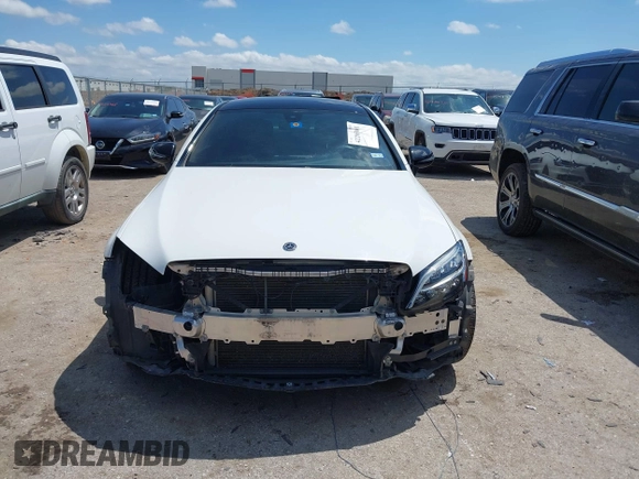 2020 Mercedes-Benz C 300 с VIN WDDWJ8DB7LF942328, выставлен на аукционе IAAI как лот 42205061 с пробегом 64 832 миль миль и . История ставок и продаж доступна на DreamBid. Изображение 12.