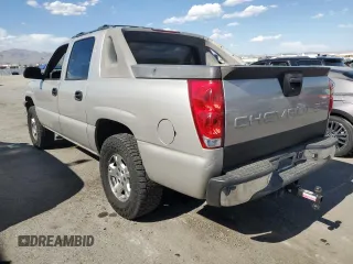 2006 Chevrolet Avalanche LT with VIN 3GNEC12Z86G126293, listed as a Copart auction lot 60950884 with 194,518 mi miles and Salvage Title. Bid and sale history available at DreamBid. Image 2.