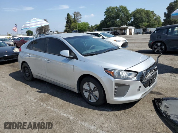 2017 Hyundai Ioniq Blue z VIN KMHC65LC0HU031537, wystawiony jako Copart lot #52194305 z przebiegiem 62 796 mil mil oraz Szkoda całkowita • Salvage title. Historia ofert i sprzedaży dostępna na DreamBid. Obrazek 4.