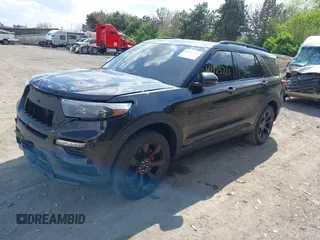 2023 Ford Explorer ST z VIN 1FM5K8GC7PGA12321, wystawiony jako IAAI lot #42125721 z przebiegiem 27 856 mil mil oraz . Historia ofert i sprzedaży dostępna na DreamBid. Obrazek 17.