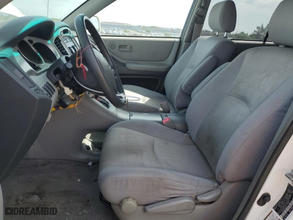 2005 Toyota Highlander with VIN JTEGP21A750070319, listed as a Copart auction lot 52782265 with 231,343 mi miles and Salvage Title. Bid and sale history available at carsss.com. Image 7.