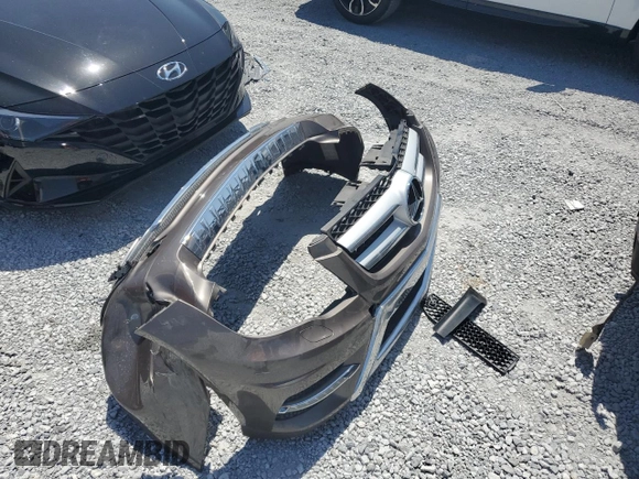 2013 Mercedes-Benz GLK 350 with VIN WDCGG8JBXDF990242, listed as a Copart auction lot 54547525 with 146,356 mi miles and Salvage Title. Bid and sale history available at DreamBid. Image 13.