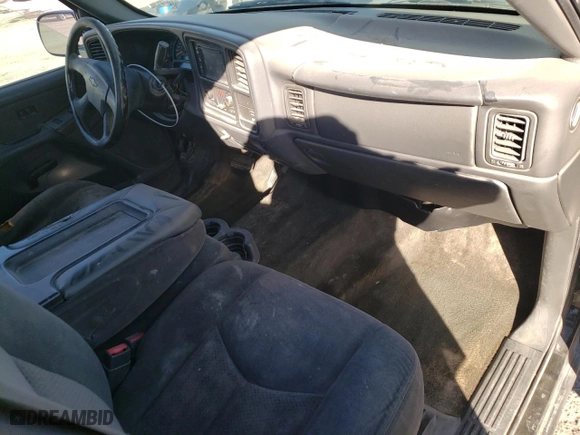 2003 Chevrolet Silverado 1500 LS with VIN 2GCEC19V631300412, listed as a Copart auction lot 77416504 with 249,043 mi miles and Salvage Title. Bid and sale history available at carsss.com. Image 8.