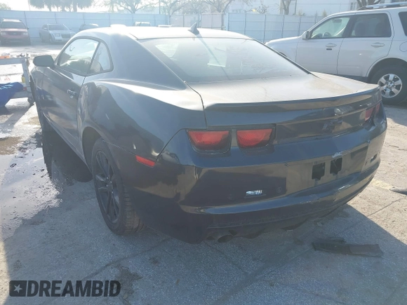 2011 Chevrolet Camaro 1LT z VIN 2G1FB1ED6B9166854, wystawiony jako IAAI lot #41694968 z przebiegiem 203 119 mil mil oraz . Historia ofert i sprzedaży dostępna na DreamBid. Obrazek 3.